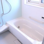 お風呂の水が逆流する原因！解決策と普段からできるお手入れは？